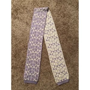 Coach Reversible Signature Logo Scarf / Wrap